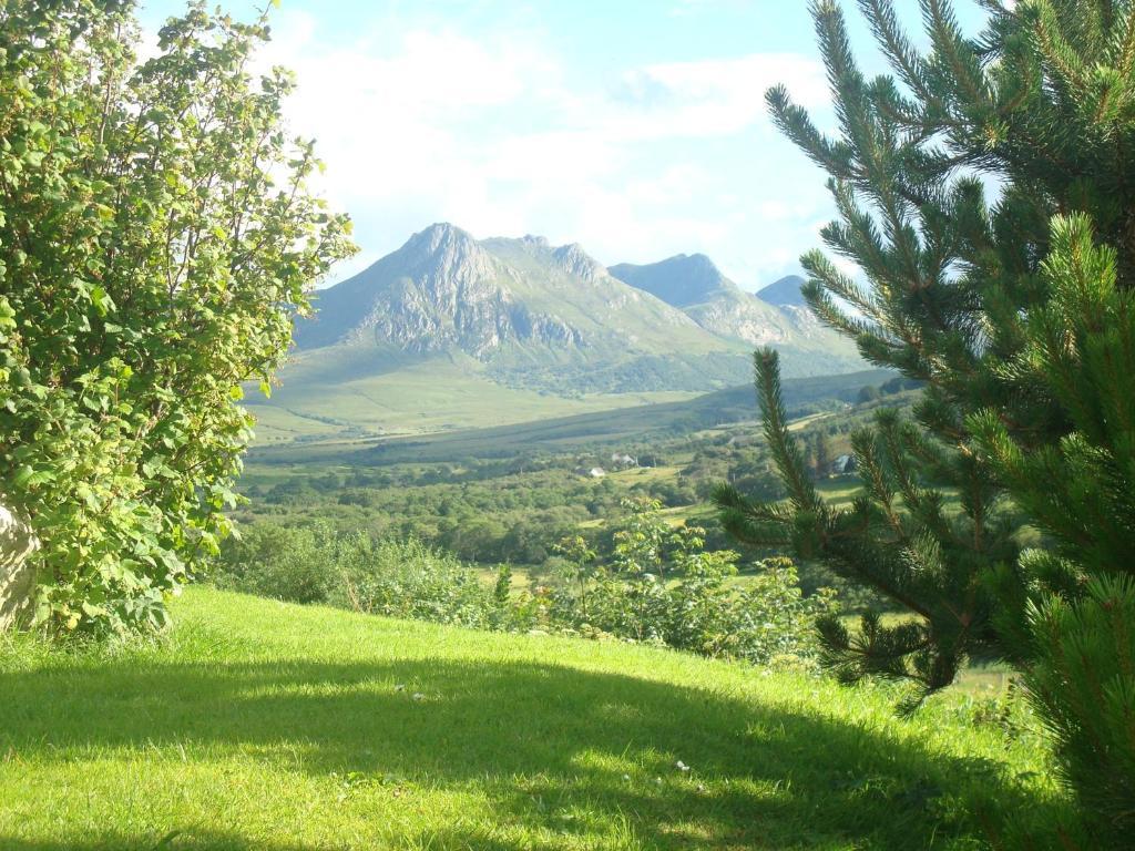 Ben Loyal Hotel Tongue Exterior foto