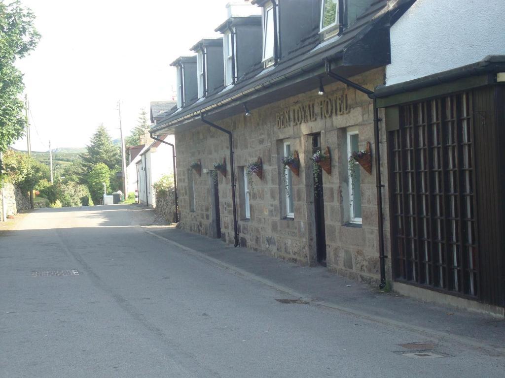 Ben Loyal Hotel Tongue Exterior foto